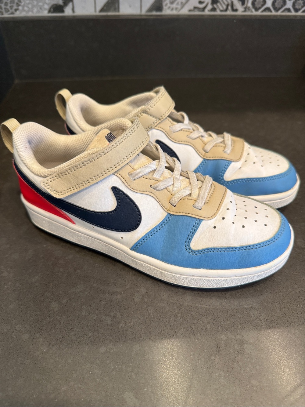 Nike Kids Multi-Color Low-Top Sneakers with Velcro Strap